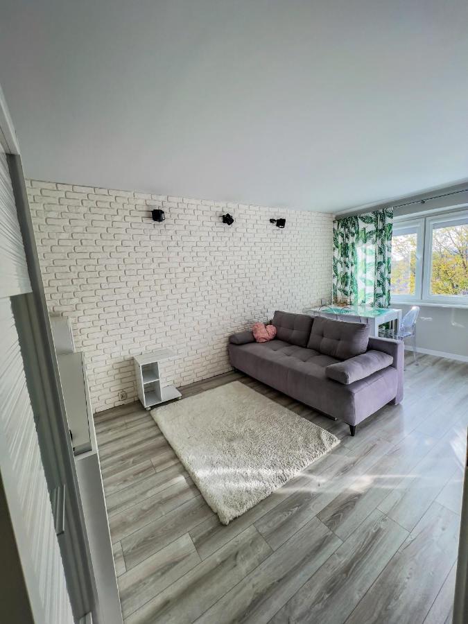 Apartament By Wyszynskiego Street Daire Konin  Dış mekan fotoğraf